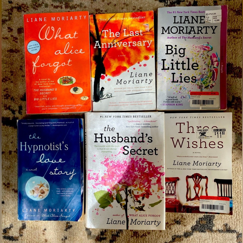 Set of 6 Liane Moriarty Novels